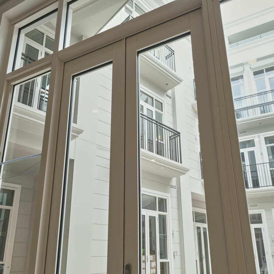 Greenwich Place Classic room view into courtyard