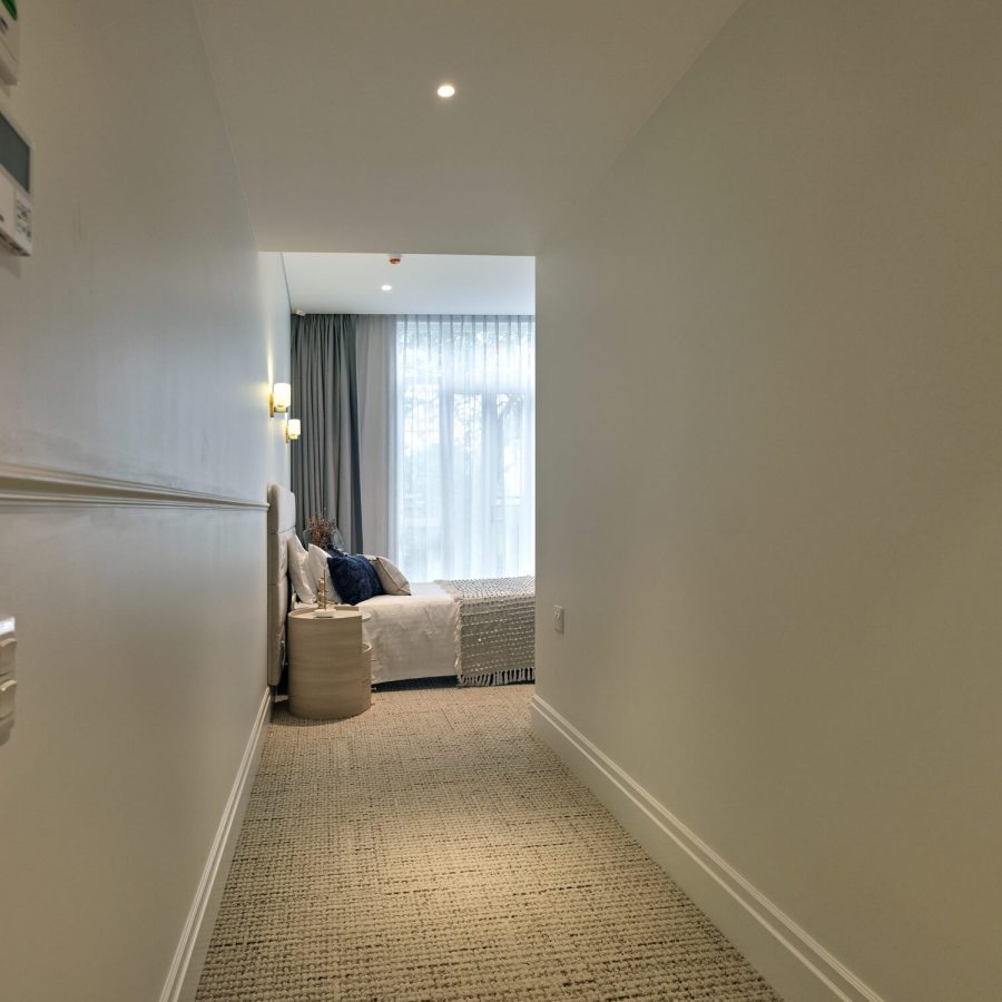 Greenwich Place Classic hallway entry